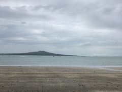 -Takapuna Beach Cafe