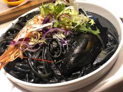 大虾海鲜墨鱼汁扁面-打趸BTC·Breaktime cafe(北京路店)