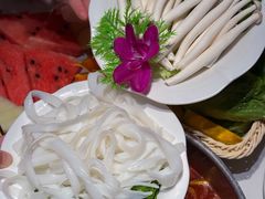 -犇鼎牛潮汕牛肉火锅(新辰里学清路店)