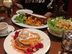 -Pancakes on the rocks(Darling Harbour)