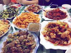 -一万鑫麻辣小龙虾