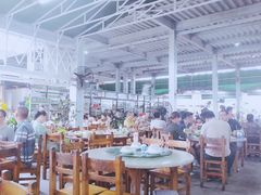 景观位-四川小胡子海鲜(丁村万人海鲜广场店)