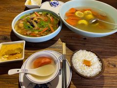 全家福烧什锦-听香·678茶铺(猛追湾店)