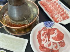 -楼外楼大刀肉传统火锅(西安大路店)