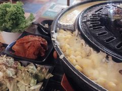 -胡悦里韩式烤肉(芝罘万达广场店)