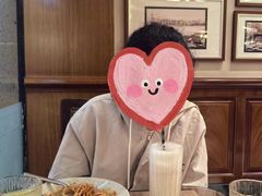 -上海和平饭店维克多咖啡厅 Victor's