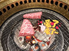 -山川小町·极番烧肉(新地假日广场店)