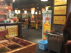 -一斗火锅·招财羊毛肚(泰吉滨江店)
