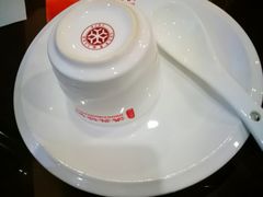 餐具摆设-洪兴砂锅·融合砂锅菜(三站店)