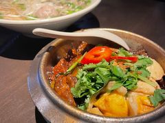 -大头虾越式风味餐厅(光明广场店)