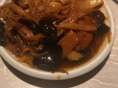 鼎湖上素-松鹤面馆·古法焖肉面(观前店)
