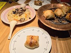 -幸福的烤包子·新疆菜