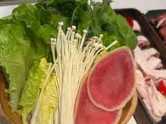 综合蔬菜拼盘-椰子不语 椰子鸡火锅(淮海店)