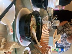 -闫家驴肉老店(华电一校店)