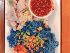 -蝶豆花蓝面条