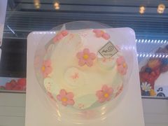 -花花卷卷·鲜食蛋糕(静安久光百货店)