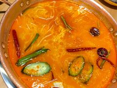 -洱火云南酸菜牛肉火锅(石景山当代商城店)