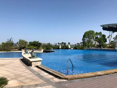 -上海滴水湖皇冠假日酒店