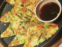 海鲜饼-明洞阿姨·韩式酱蟹烤肉·创意料理(三元桥店)