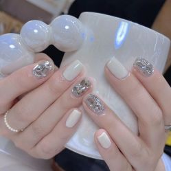 -UU·NAIL美甲美睫專門店