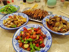 -江城燕子大排档(江汉路步行街店)