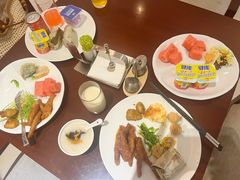 -广东大厦酒店(广州北京路步行街纪念堂地铁站店)