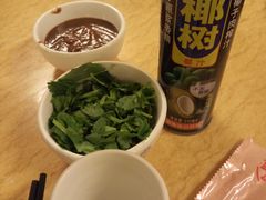 -月圆火锅(宁海东路二店)
