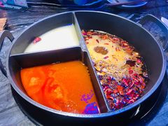 -热火朝天鲜切牛肉火锅(南强街巷店)