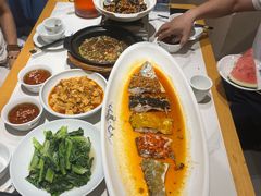 -饭橘汉江码头·乡野土菜馆(静安路店)