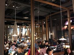 大堂-九锅一堂酸菜鱼(新南凯德直营店)