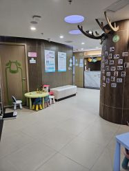 -睿宝儿科·眼科·口腔(杨浦新江湾城店)