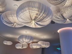 -涨巢·潮玩水疗局