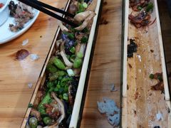 -丰依竹食·老牌竹筒饭