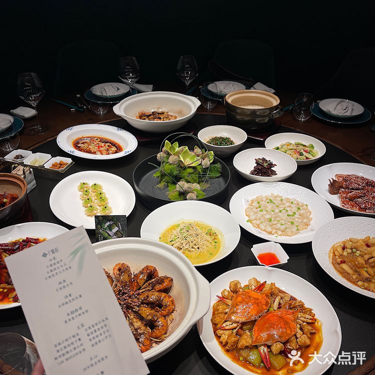 武汉东湖！！！中秋宴请聚餐就选这家～