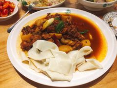 沙湾大盘鸡-塔哈尔·新疆盛宴(城西银泰店)