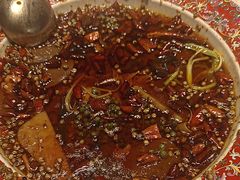 -八府香鸭·啫啫煲(华山路店)