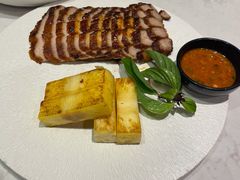 西贡炭烧烤猪颈肉配菠萝-美奈小馆·越南料理(中航城君尚购物中心店)