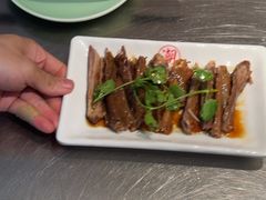 -潮界(LU·ONE凯德晶萃广场店)