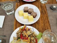 -食间牛排(湖西路店)