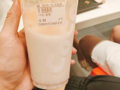 -CoCo都可(湖滨银泰店B区店)
