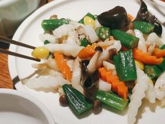 -前海沿·青岛菜(大拇指广场石老人店)