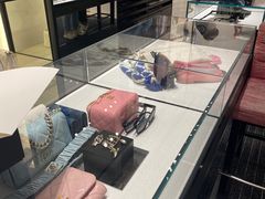 -CHANEL(恒隆广场店)