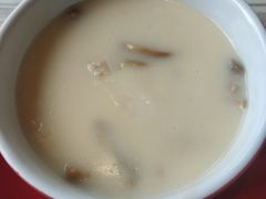 鸡茸蘑菇汤-必胜客(步行街店)