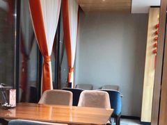 -有红鸡毛店·川菜(建设路店)