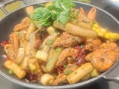 -川流不息·地道川菜·小龙虾(松东路店)