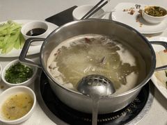 -煲王粤菜餐厅(中侨中心店)