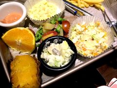 火炉火年糕火锅&芝士肋排(西直门枫蓝店)-火炉火自助餐(枫蓝国际店)