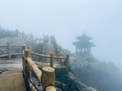 -崂山巨峰游览区