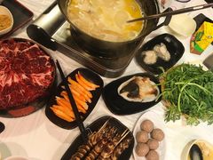 -鲜入围煮花胶鸡海鲜火锅