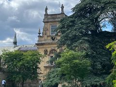 -牛津大学